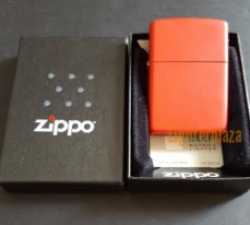 ZC000233 Zippo Regular Red Matte