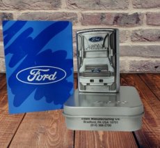 ZG00020427 Zippo aansteker 2004 "FORD TRUCK" embleem Street verchroomd.