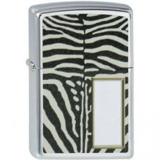 ZS2001.548 Briquet Zippo 2010 "ZEBRA". Finition chromée très polie